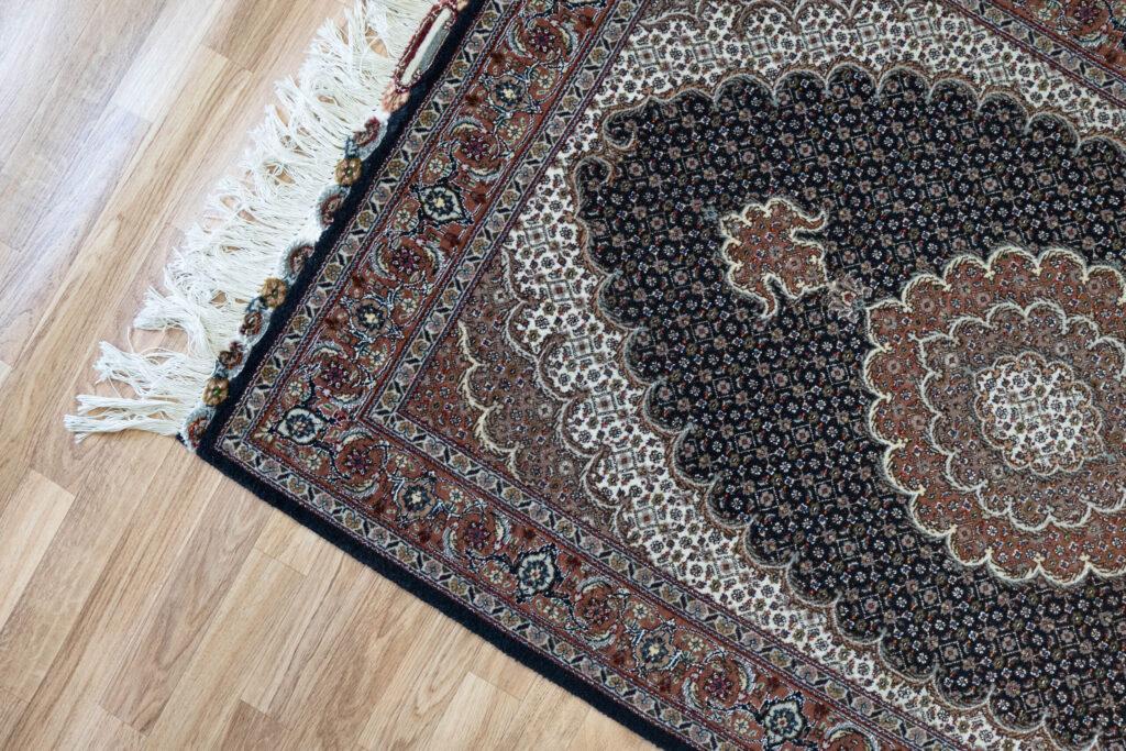 Tabriz Wool Rug 3.2'x5' View 2