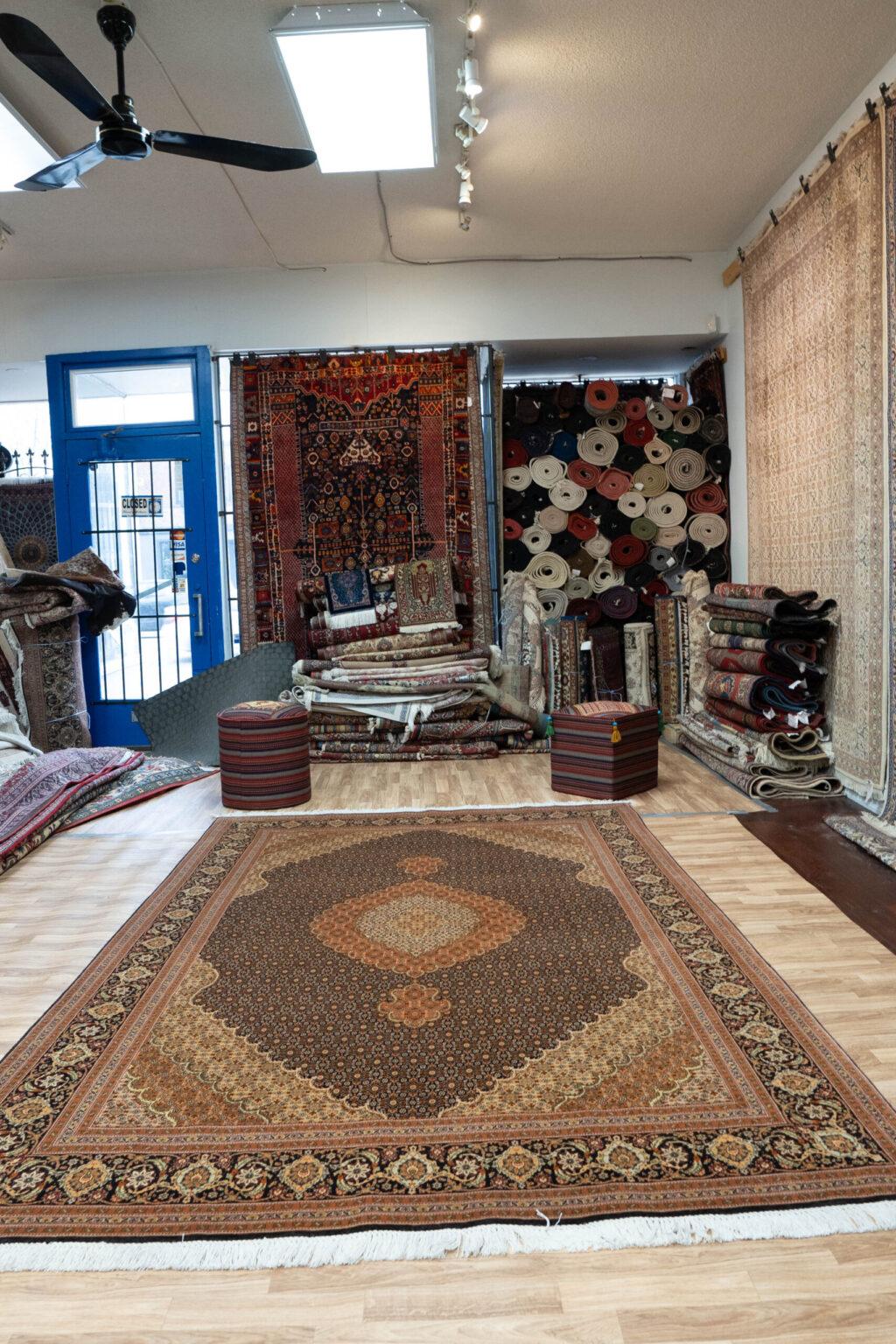 Tabriz Wool Rug 6.7x9.7 View 5