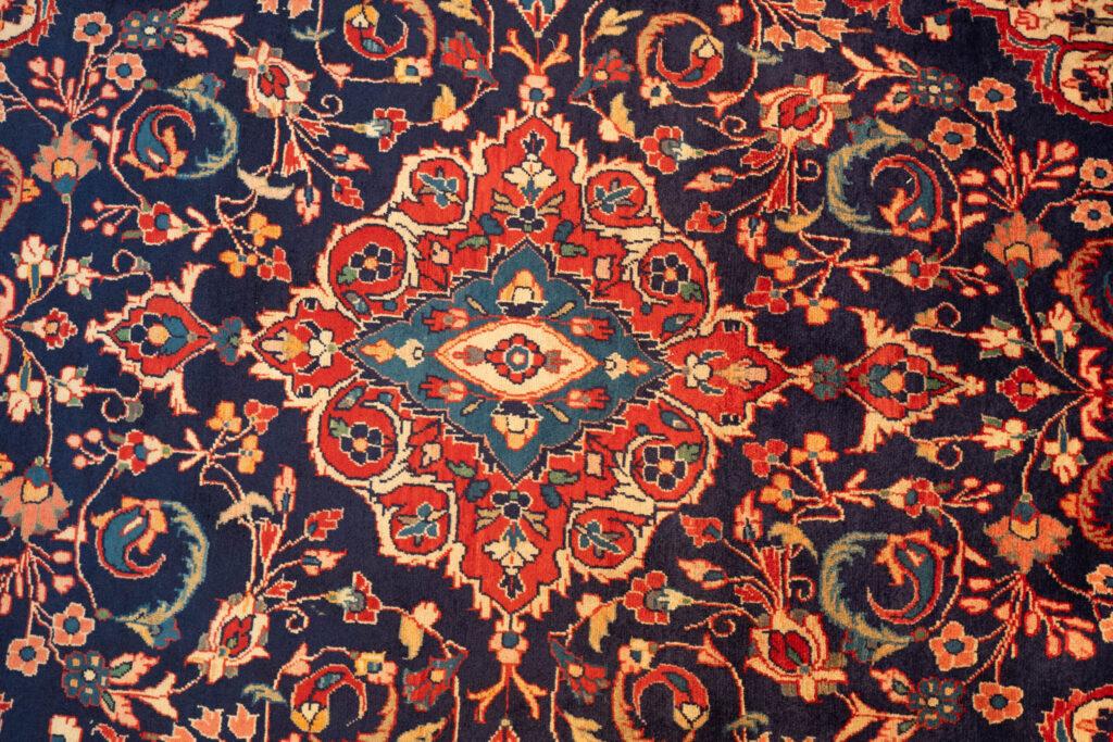 Sarouk Wool Rug 4.5'x7.0' View 3