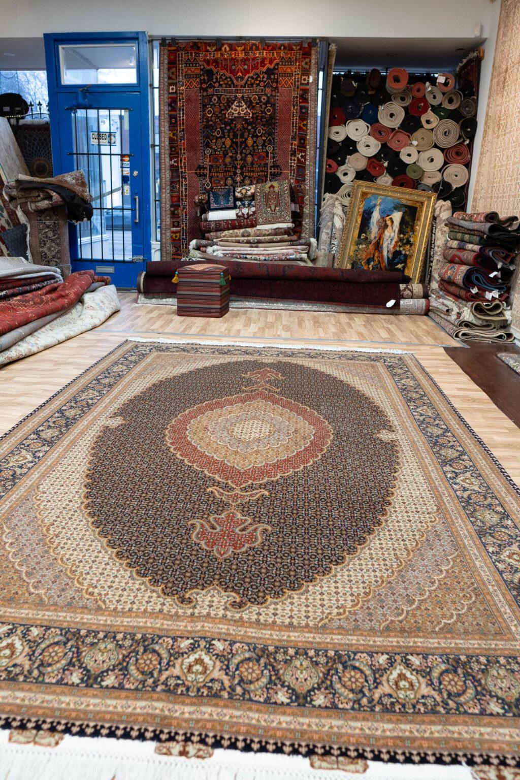 Tabriz Wool Rug 6.9x9.9 View 1