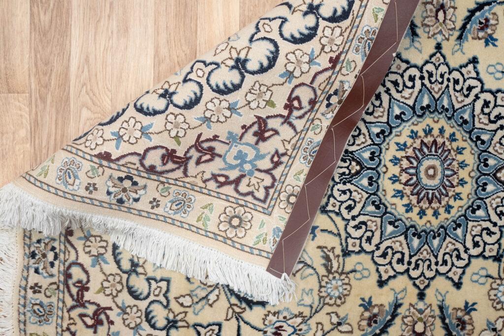 Nain Wool Rug 3.10x4.2 View 4