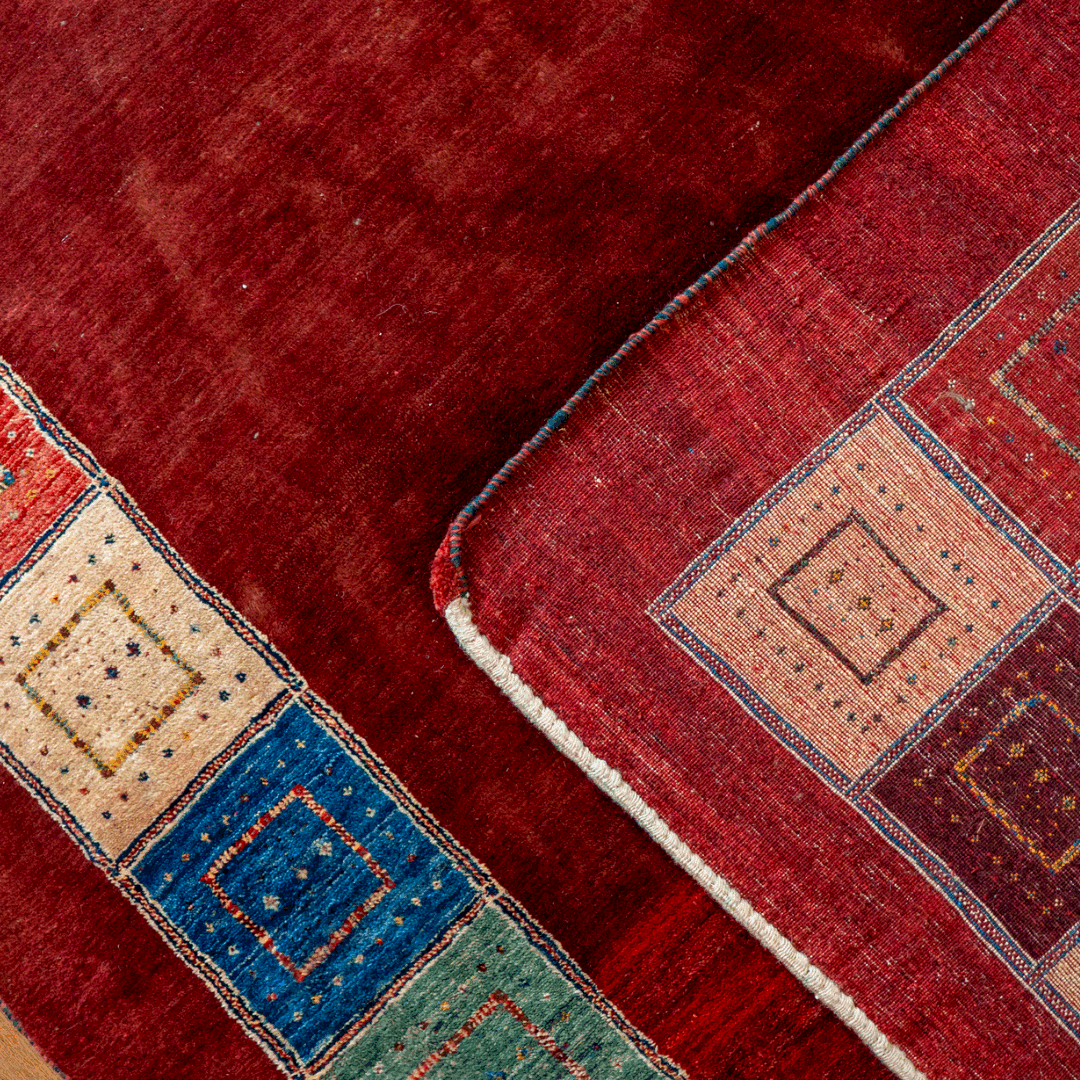 Gabbeh Rug 3925 – Genuine Hand-Woven Wool Oriental Rug View 6