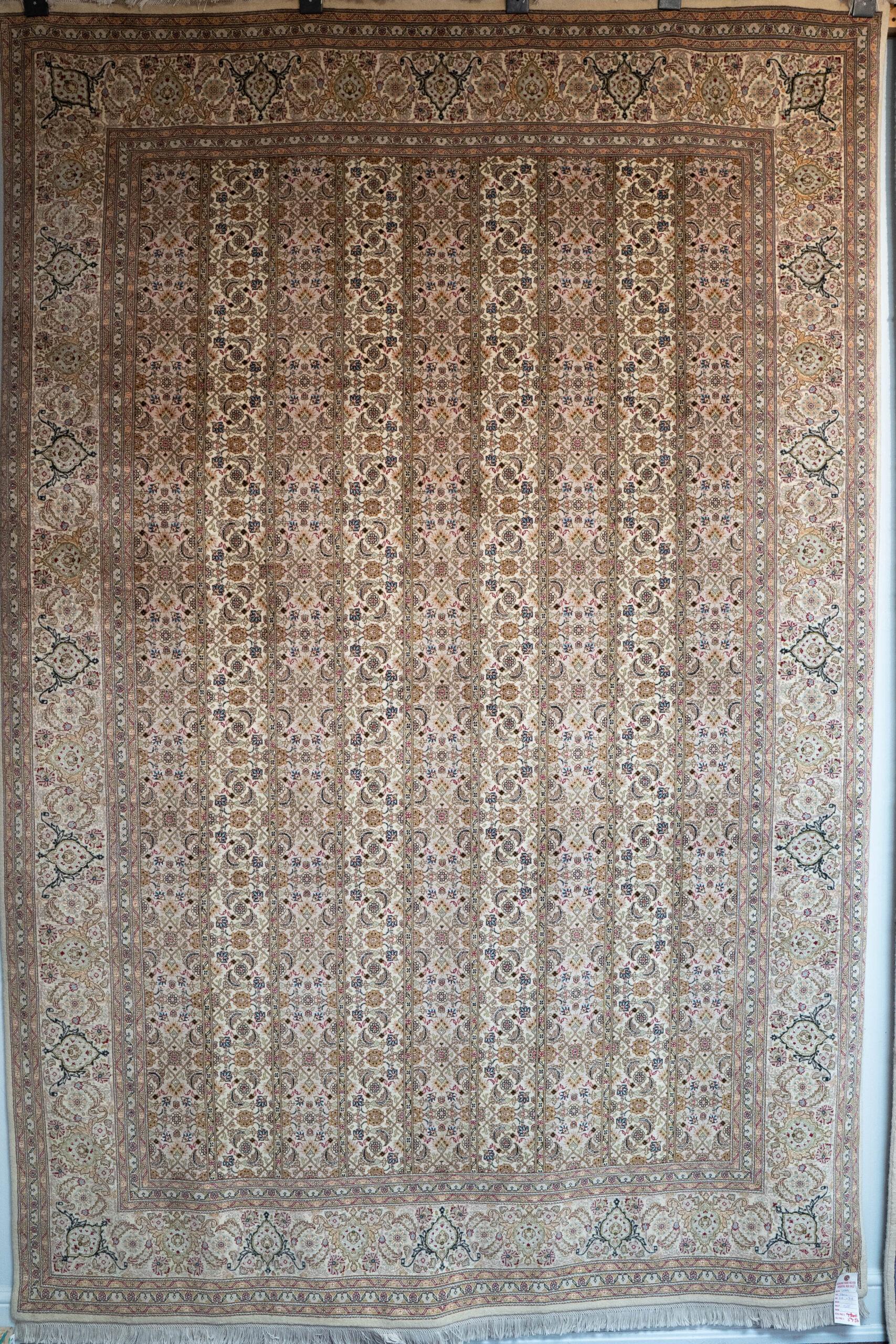 Tabriz Wool Rug 6.8'x9.8' View 1