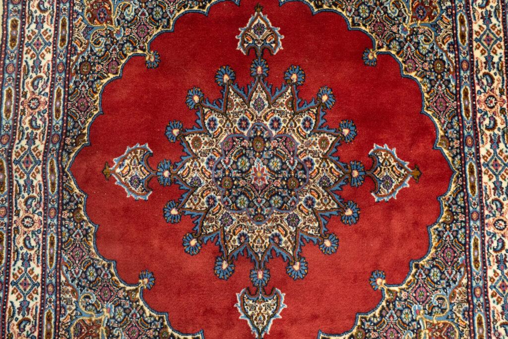 Moud Wool Rug 4'x4' View 3