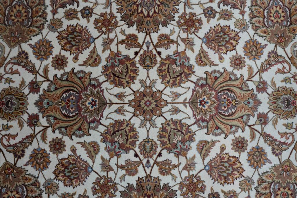 Tabriz Kurk Wool Rug 8'x10' View 6