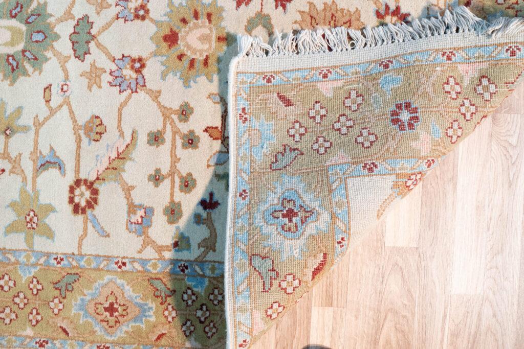 Chobi Wool Rug 4'x6' View 4