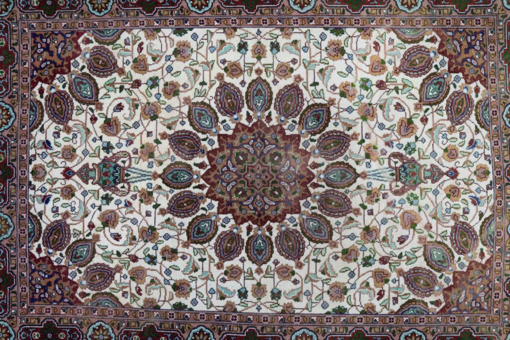 Tabriz Wool Rug 3.2'x5.1' View 1