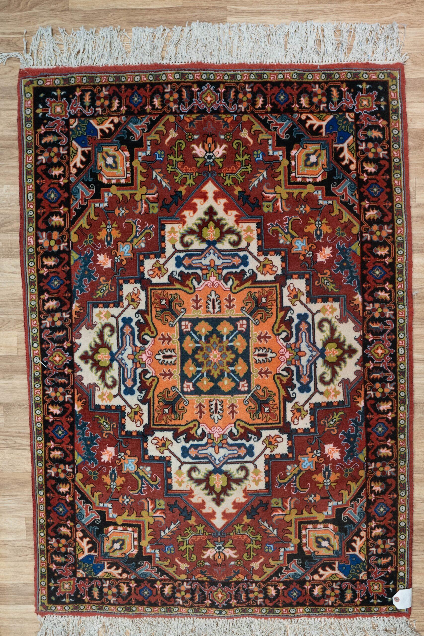 Hariz Rug 3.5x5.5