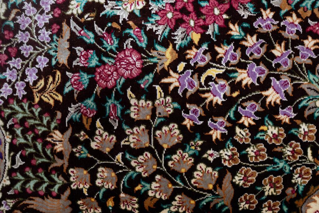 Qum Design Pure Silk Rug 8'x10' View 5