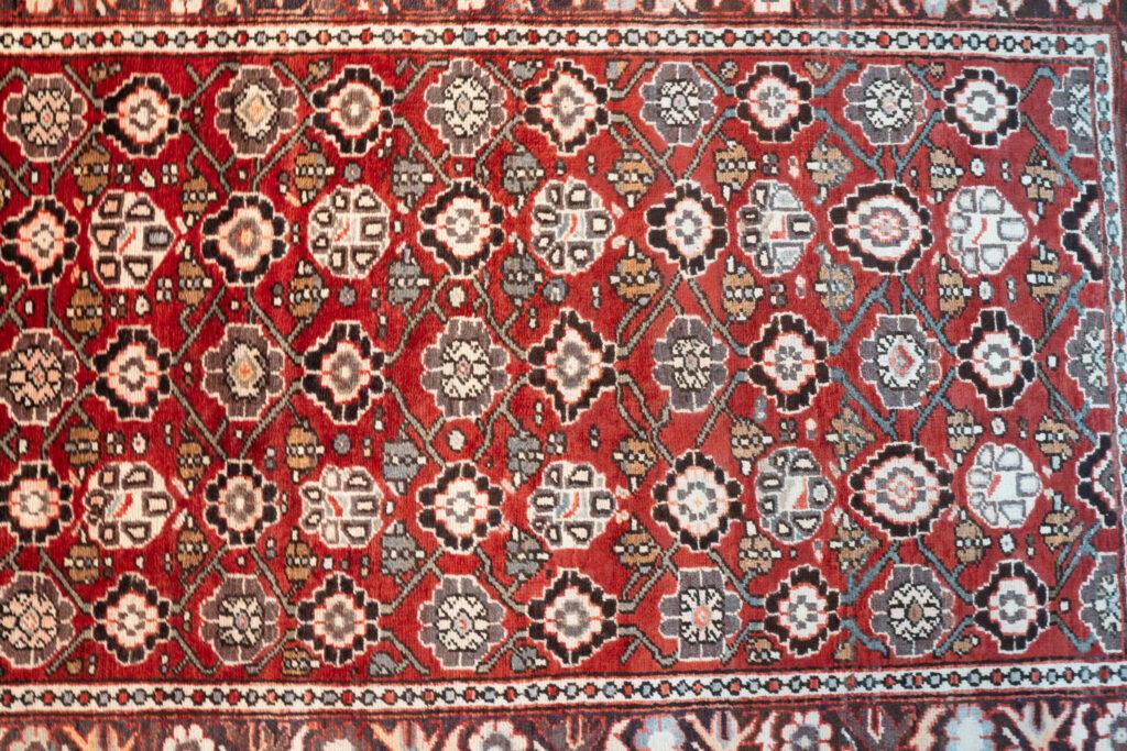 Bakhtiar Rug 4.6'x6.6' View 3