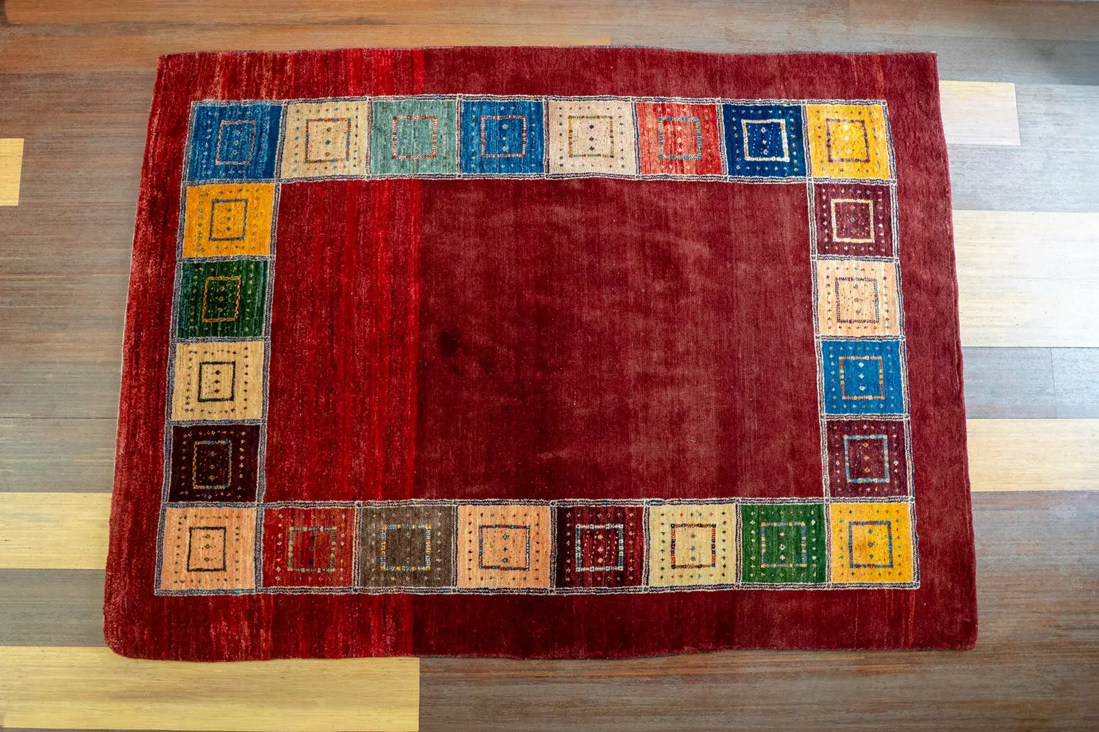 Gabbeh Rug 3925 – Genuine Hand-Woven Wool Oriental Rug View 1
