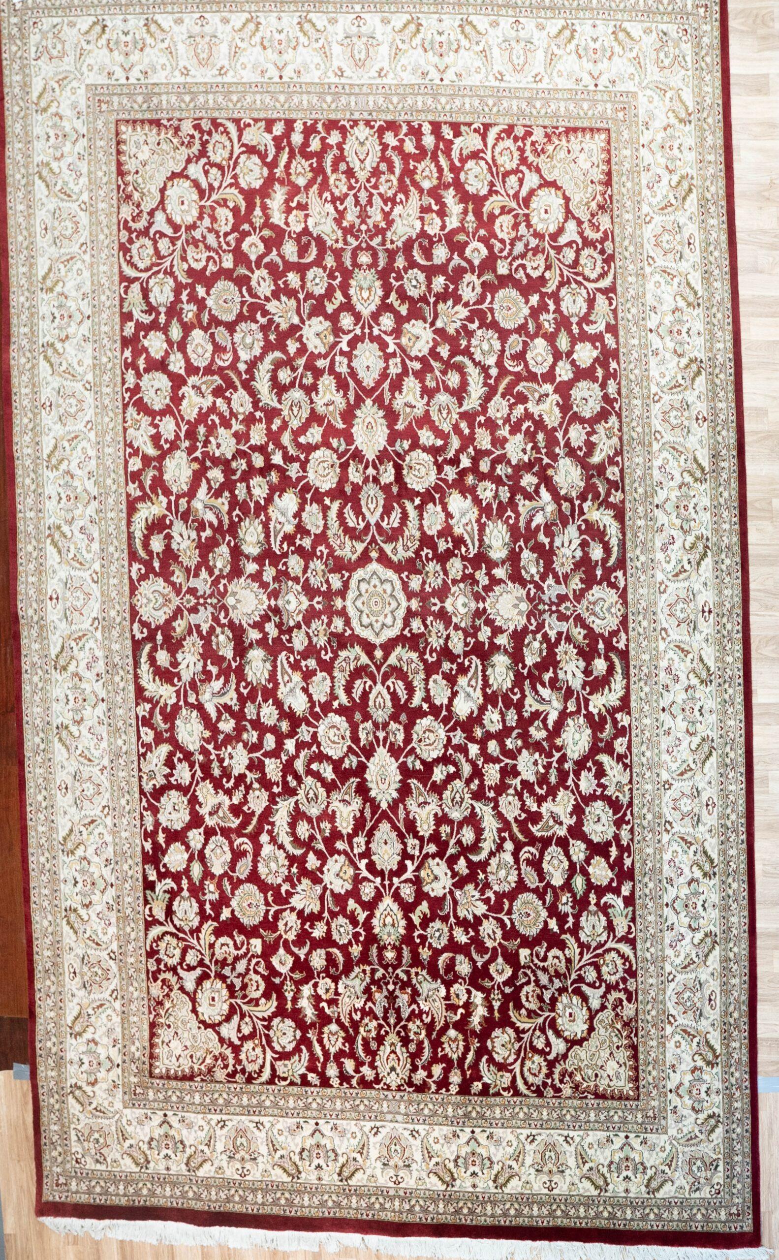 Tabriz Wool Rug 9'x12' View 2