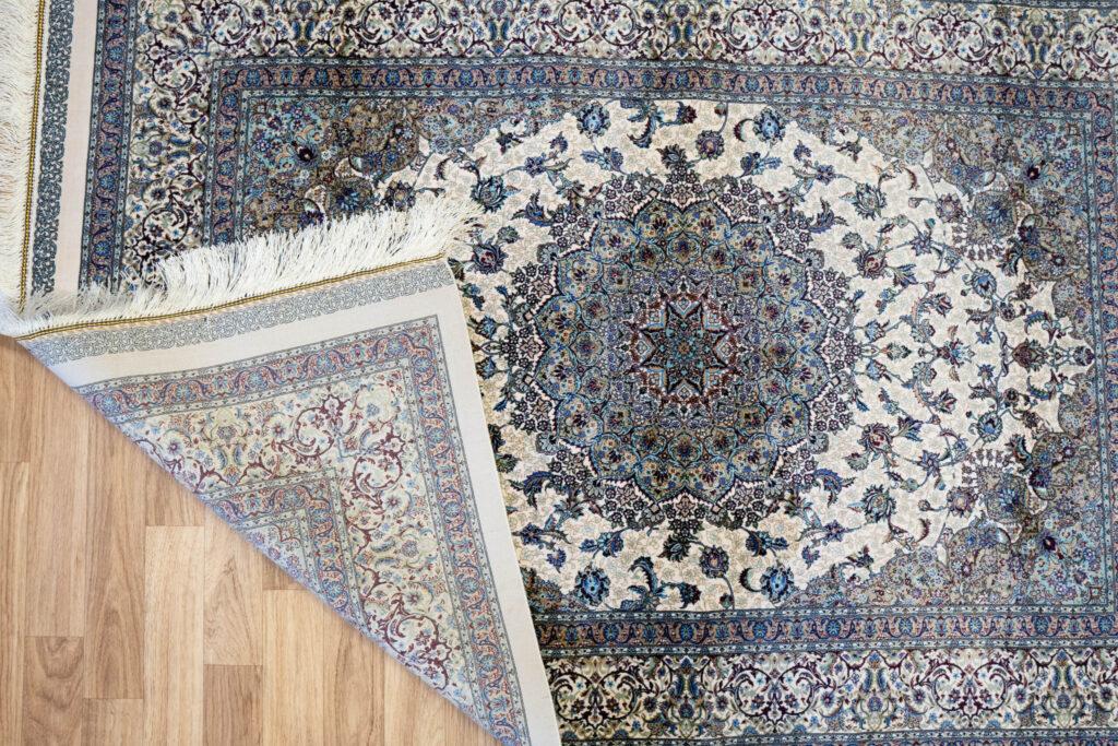 Qum Design Silk Rug 3'x5' View 5