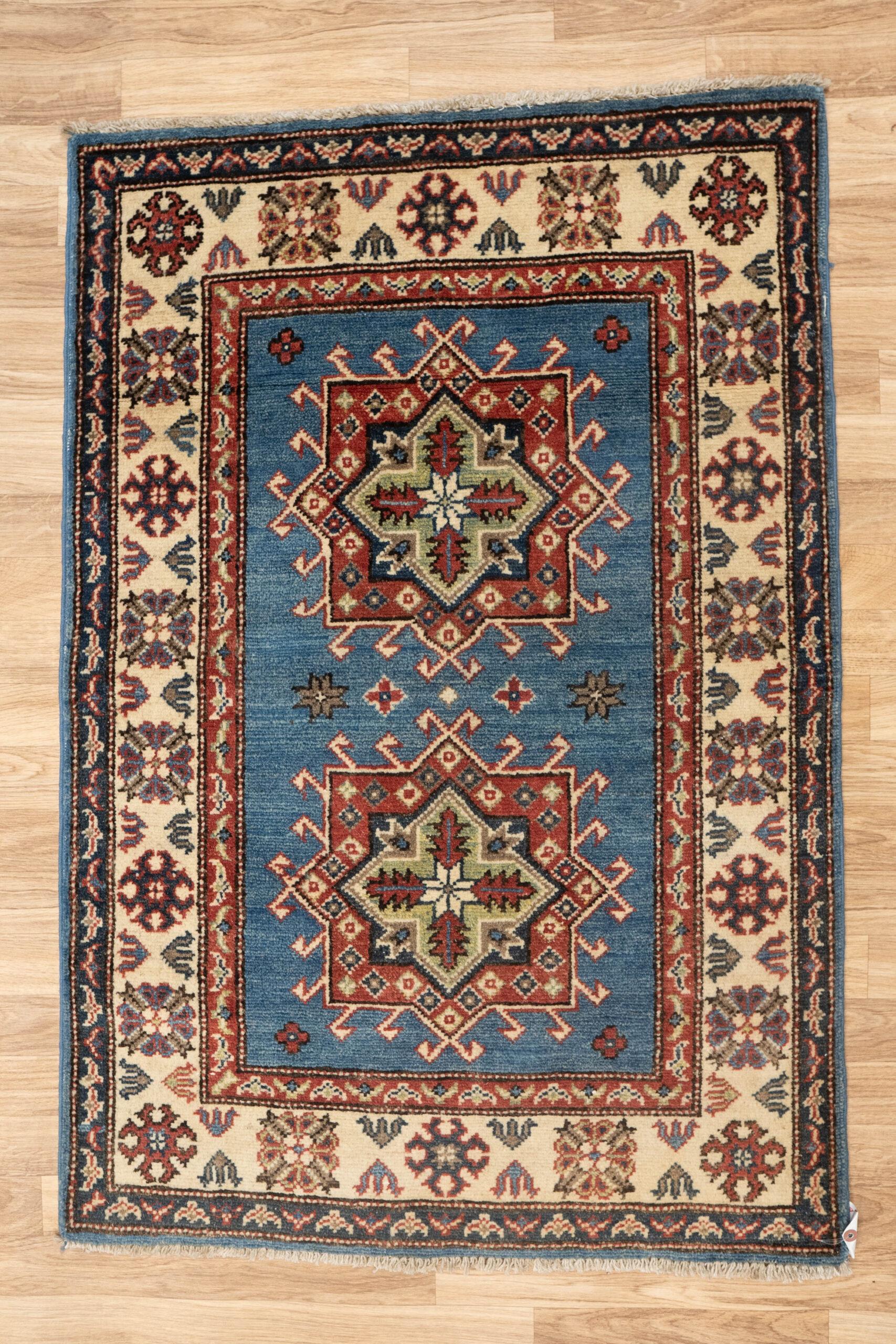 Kazak Wool Rug 2.7x4.1 View 1