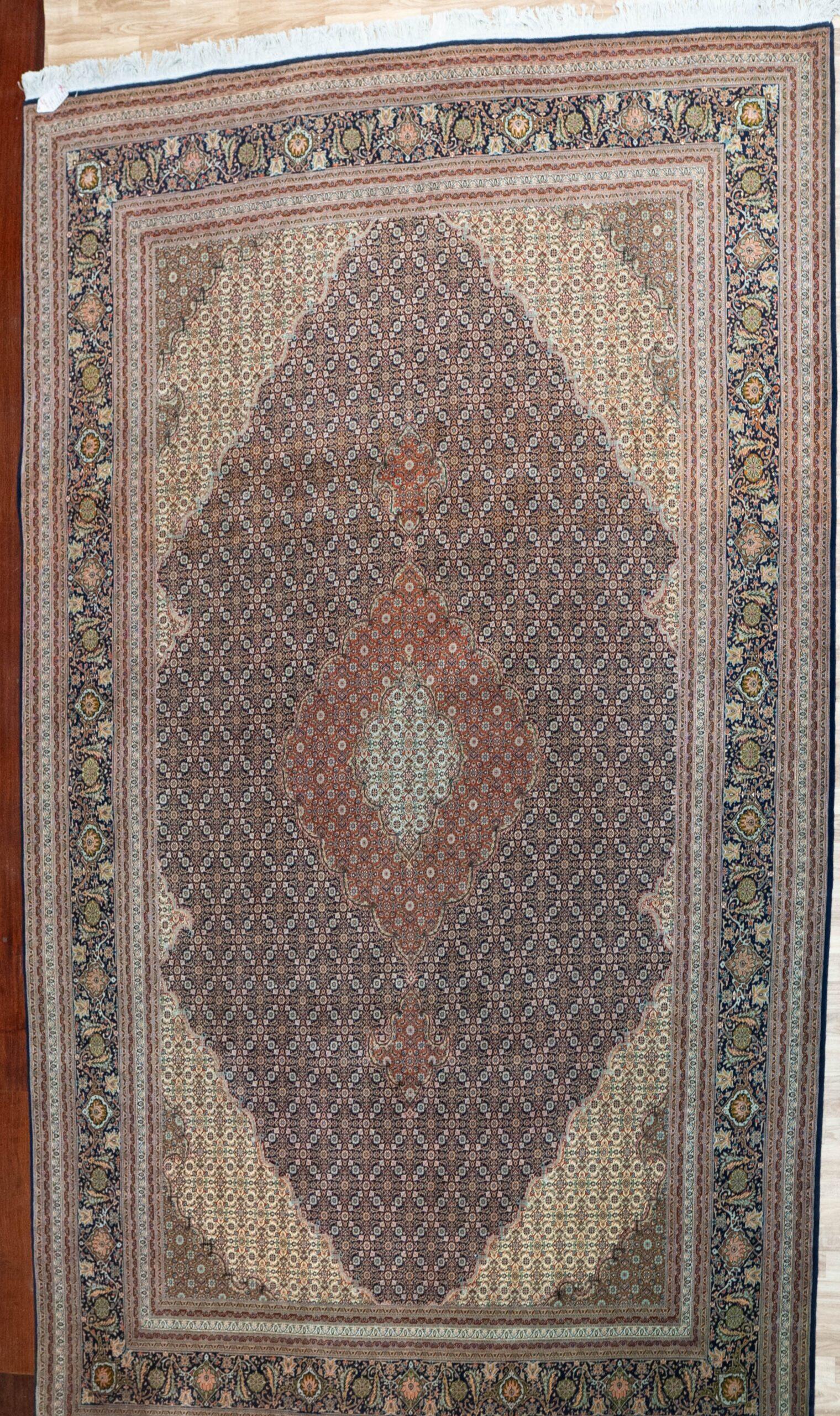 Tabriz Wool Rug 8.6'x11.6' View 1