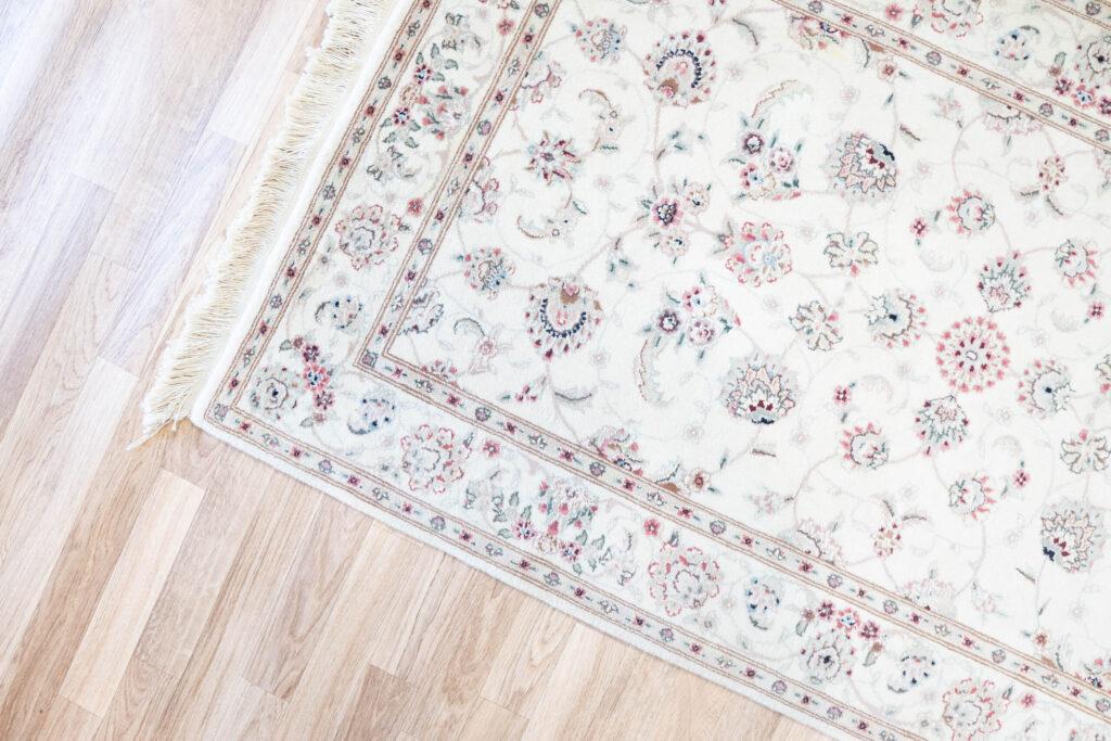 Kashan Wool Silk Rug 3'x5' View 2