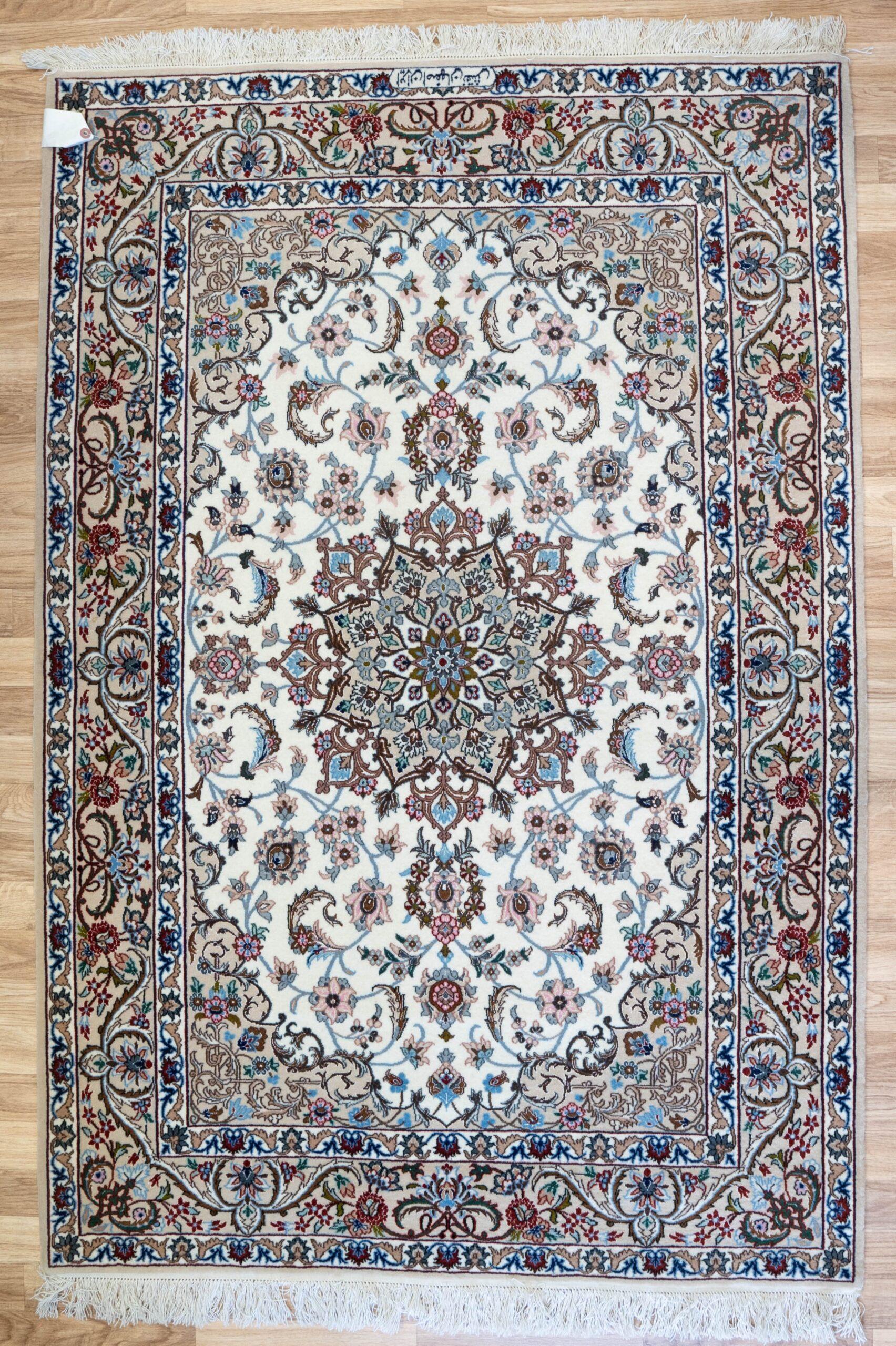 Isfahan Wool Silk Rug 3.8'x5.4'