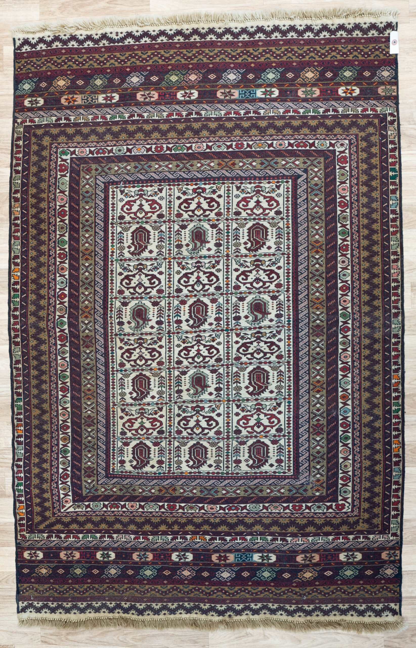 Kashan Wool rug 3.5’x5.2′