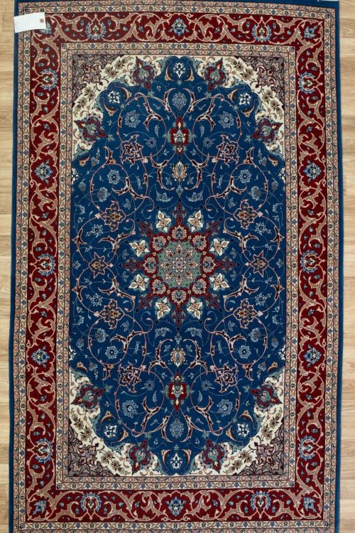 Isfahan Wool Silk Rug 3.10’x5.11′