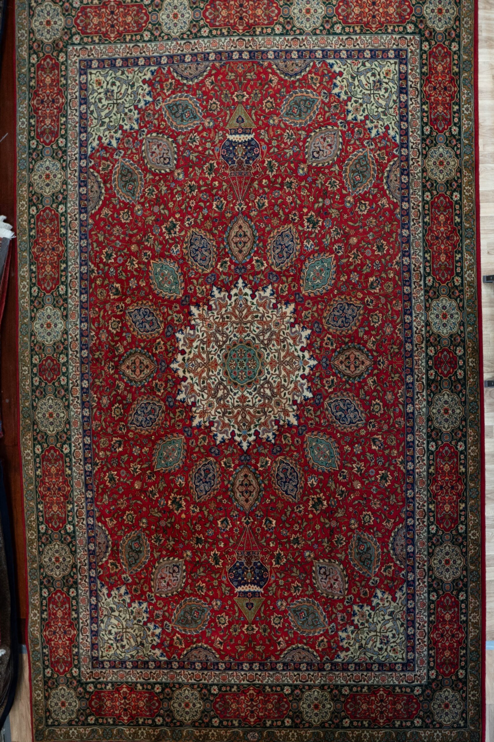 Tabriz Wool Rug 9.5’x13.2′
