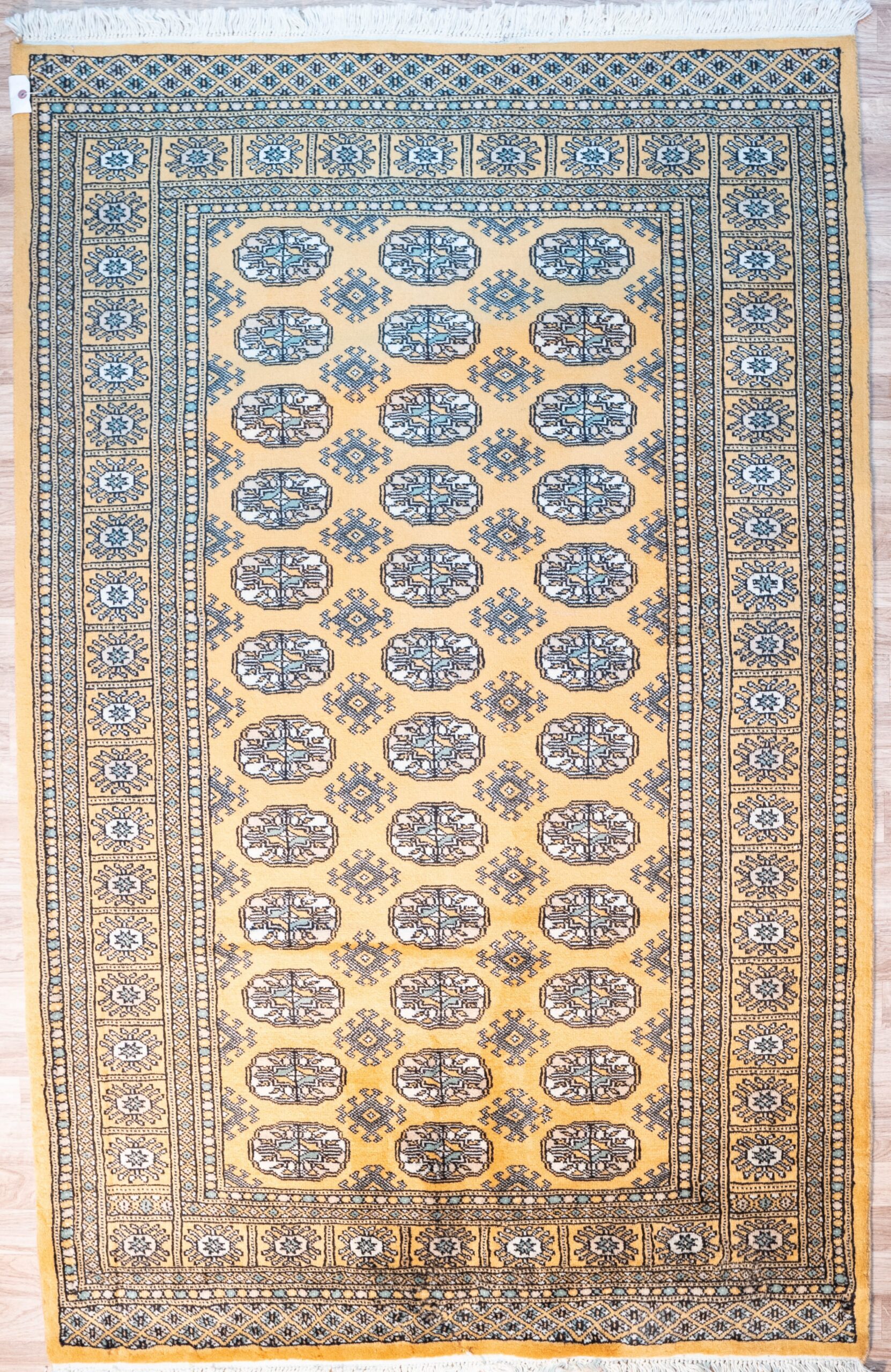Bokhara Wool Pile Rug 4.1’x6.2′