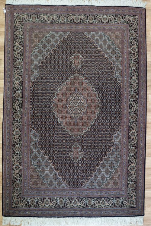 Tabriz Wool Silk Rug 5’x7′